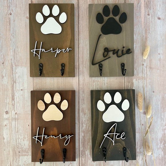 CUSTOM MADE Leash Holder - Personalized Dog Name Hanger for Colar, Leash, Keys - Picture 1 of 8